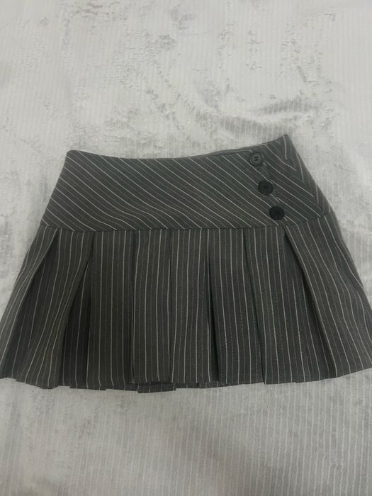юбкаа серая мини