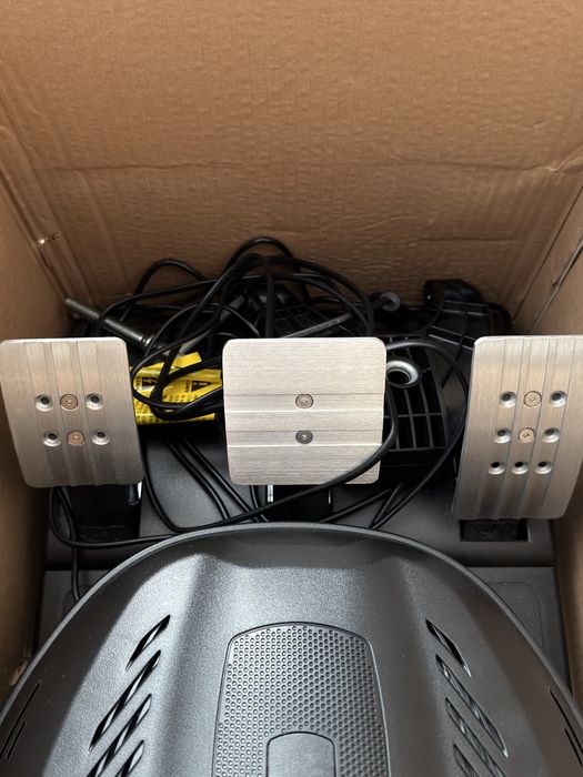 Thrustmaster T300GT RS +  schimbator TH8A