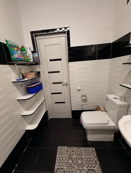 Продается коттедж. Битонка. Ягона ресторан. 1 ряд