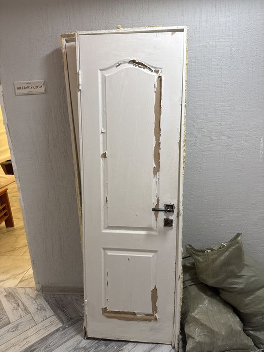 Продам двери шкаф итд