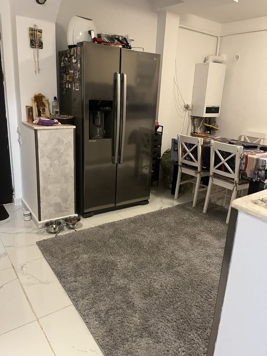 Vand apartament Craiovita Noua