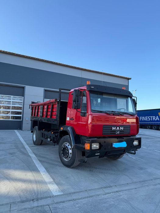 Camion basculabil