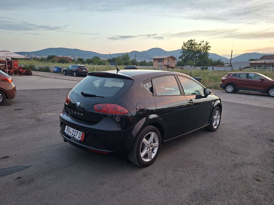Seat Leon  2012   Benzina 105 C.P  Adusa Recent Germania