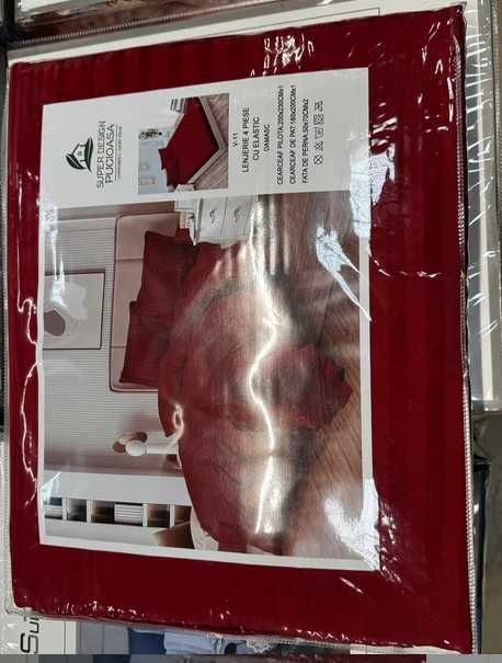 Lenjerie de pat damasc gros cu elastic, Super Elegant Pucioasa, 4 piese, Rosu Visiniu