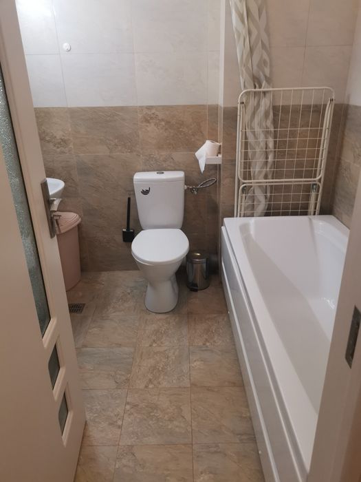 Apartament 2 camere de închiriat