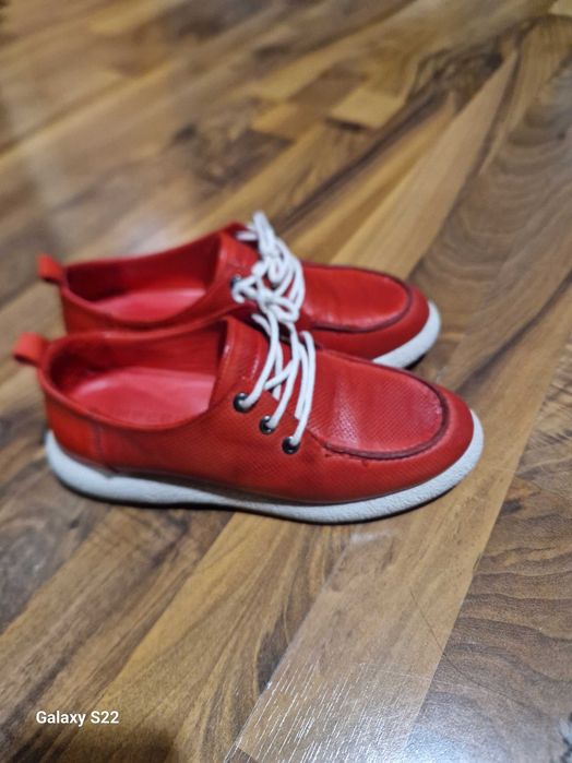 Червени обувки от естествена кожа-36 номер