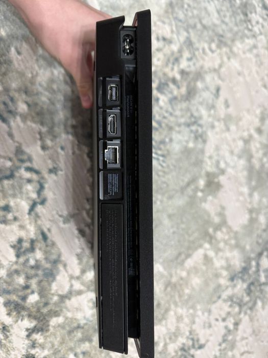 PS 4 в отличном состоянии