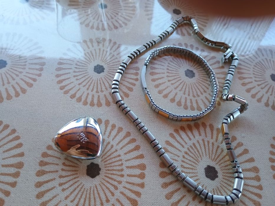 Set bijuterii magnetice terapeutice Energetix (Inimă, colier, brățară) + casetă cadou