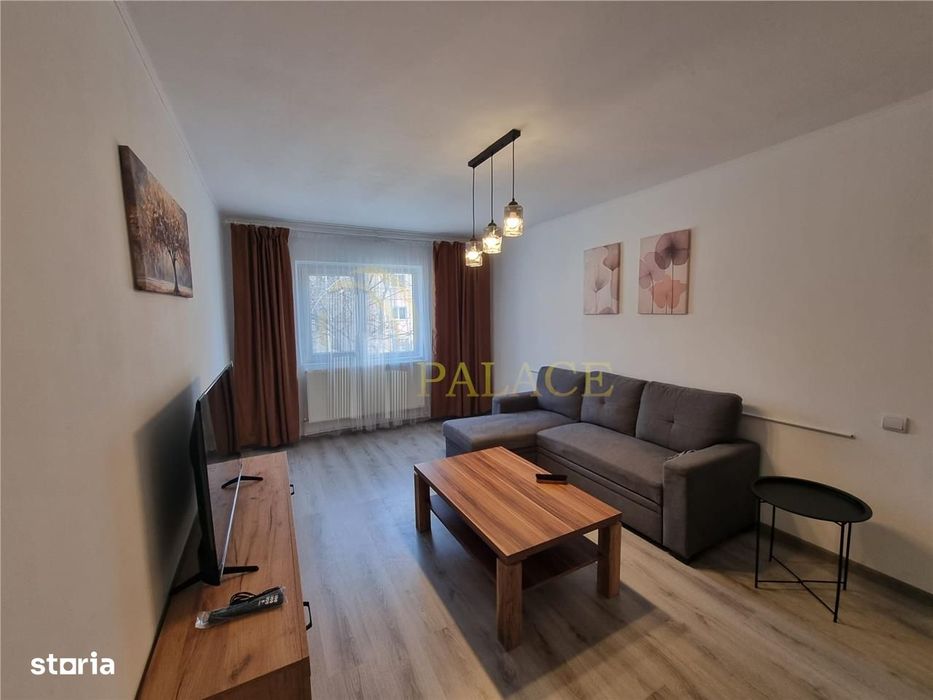 Apartament 2 camere Podul de Fier