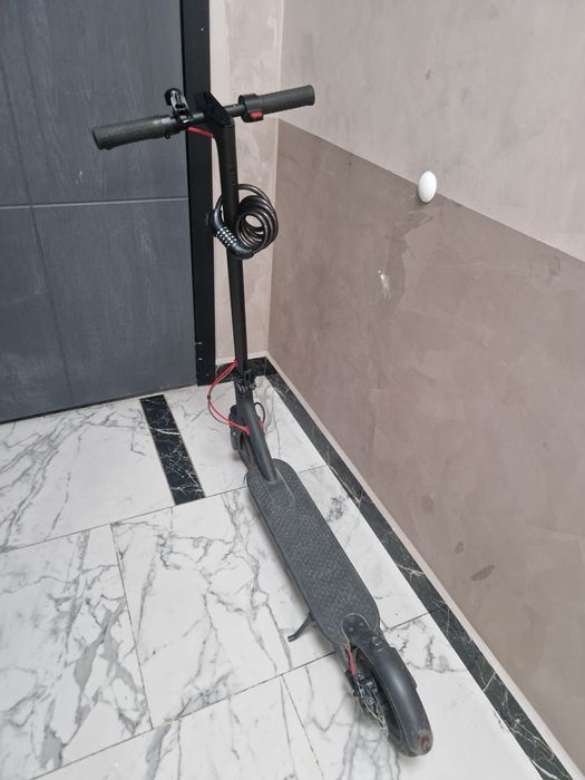 Xiaomi m365 pro.