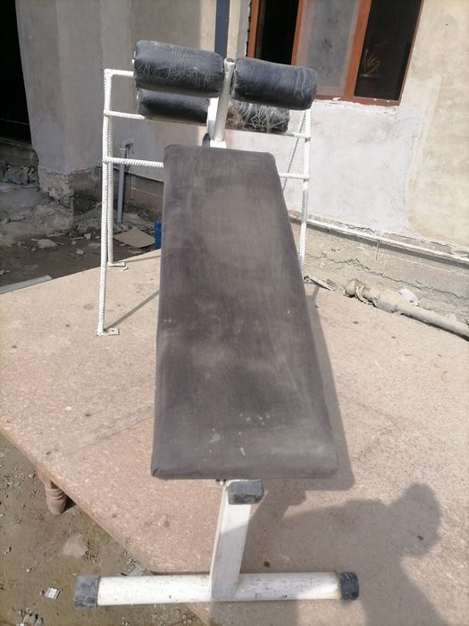 Барча спорт анжомлари сотилади