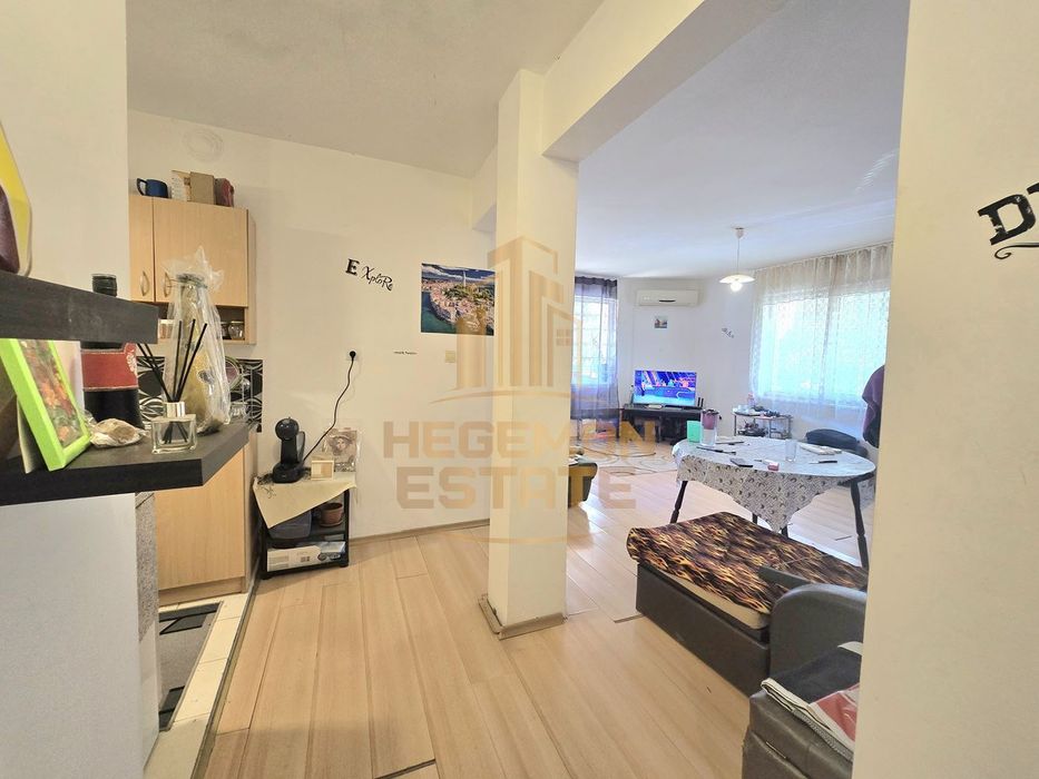 Продава се Двустаен апартамент в Варна, Левски - 84 кв.м за 1020 €/кв.м - Снимка #3