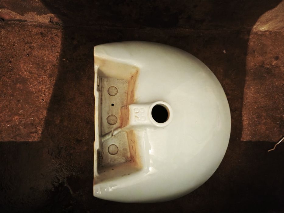 Порцеланова синя  мивка много добра