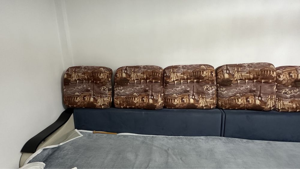 Диван для гостиной