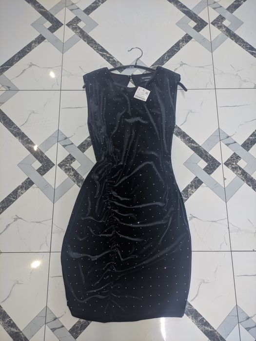 Платье вечернее велюровое  люксовое