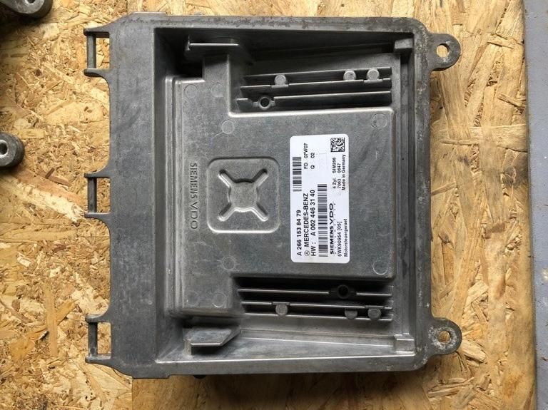 Calculator motor ECU Mercedes A-Class W169 A2661538479 1.5 benzina