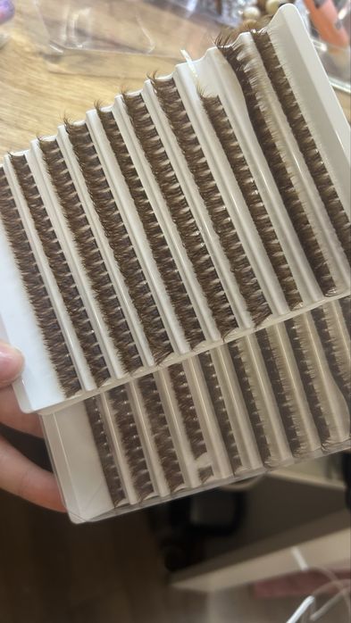 Изкуствени мигли (тъмно кафяви)