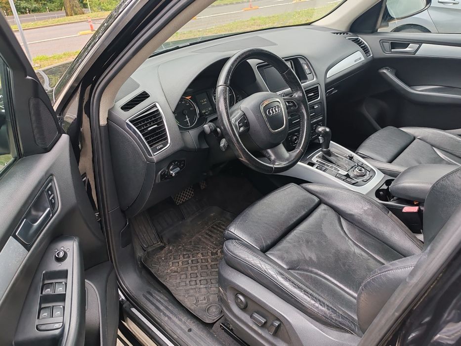 Audi Q5 hibrid automat, full
