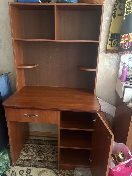 Продам стол тумбу