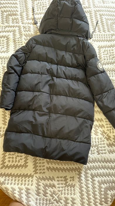 Продам весенние и зимние куртки