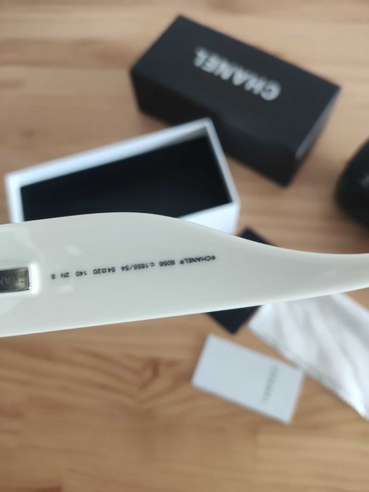 Ochelari de soare  Chanel