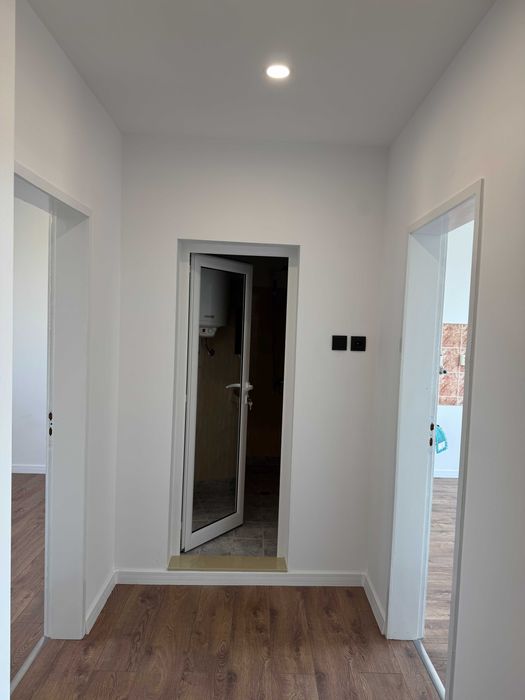 Дава се под наем Къща в с. Мировяне, Област София-град - 268 кв.м за 1690 € - Снимка #9