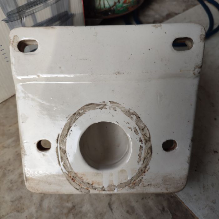 Продам площадку для унитаза