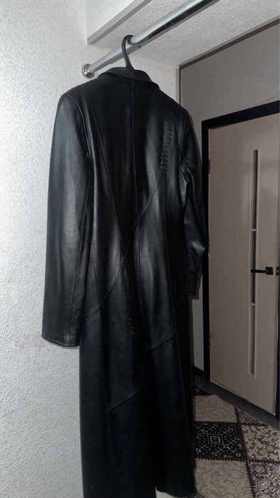 Кожаный плащ (утепленый)