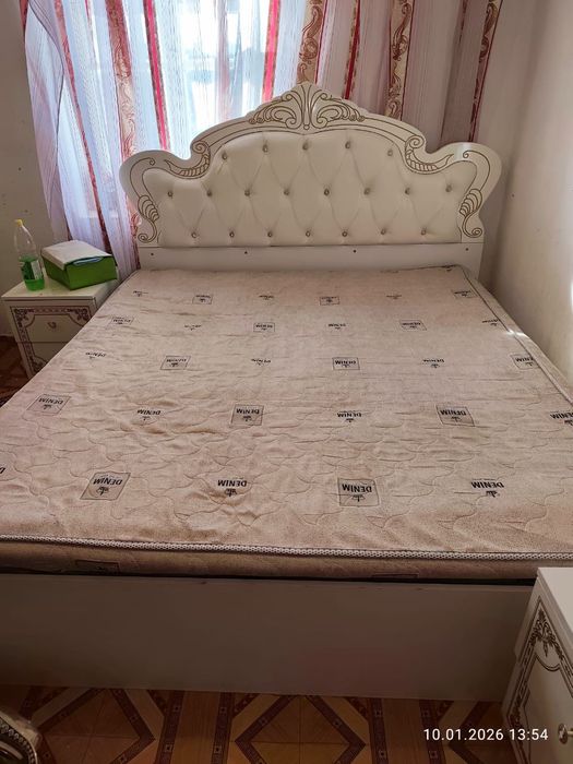 Спальный гарнитур сатылады