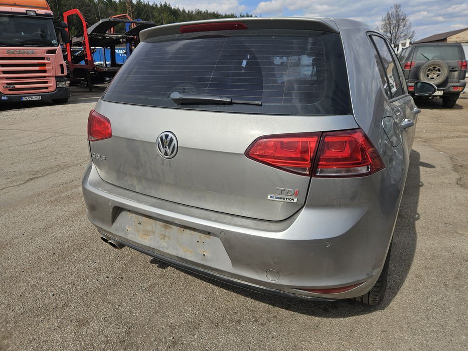 Vw Golf 1.6dizel 110ks 2015god - На части