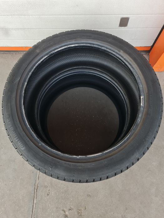 Зимни гуми 2 броя CONTINENTAL WinterContact TS830P 235 45 R19 дот 0415