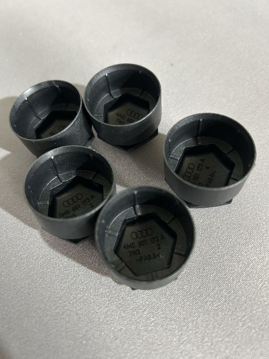 Set 5 capace prezone original audi 4M0 601 173 A Bucuresti