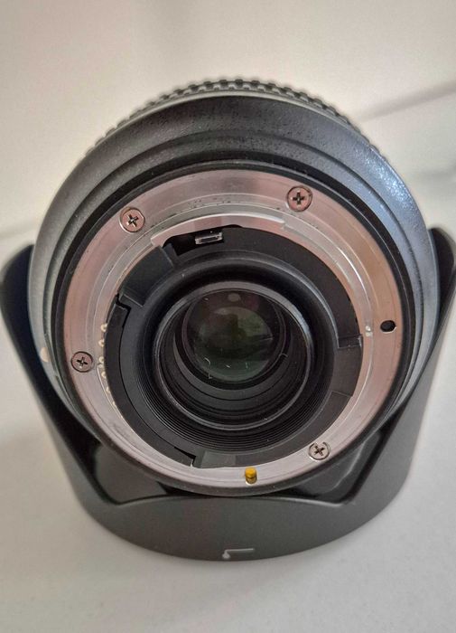 Nikon AF-S NIKKOR 24-85mm f/3.5-4.5G ED VR