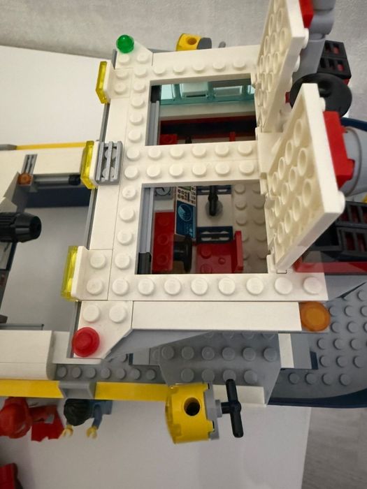 Lego 60266 лего корабль