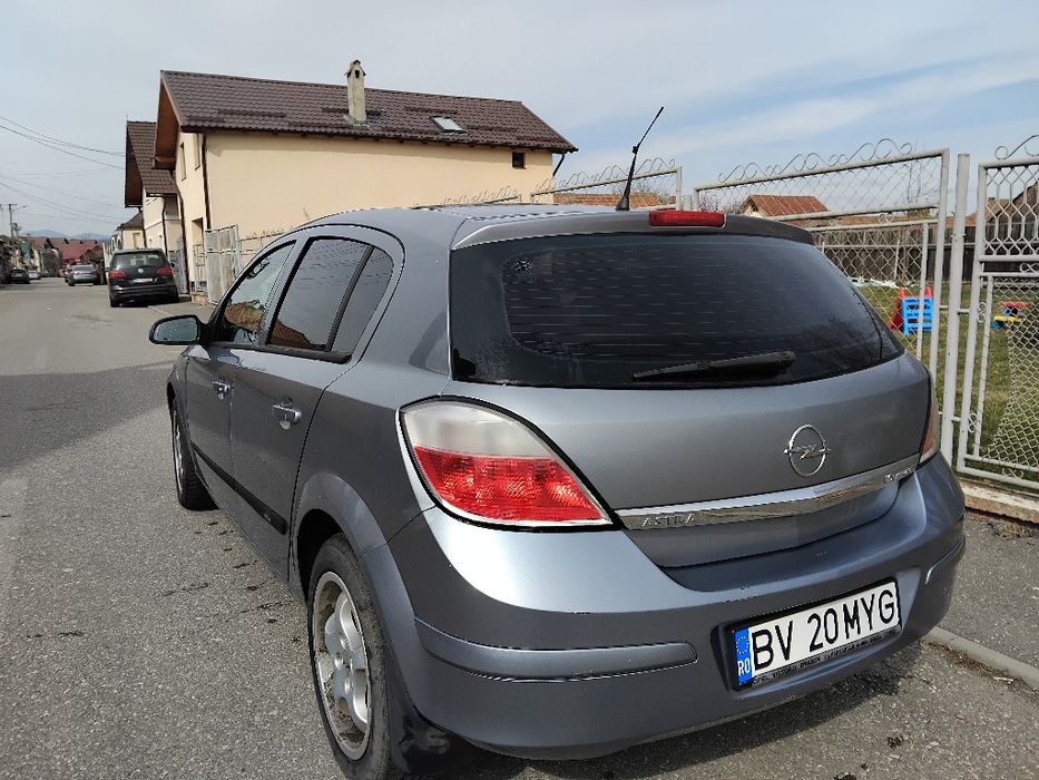 Opel Astra H 1.6