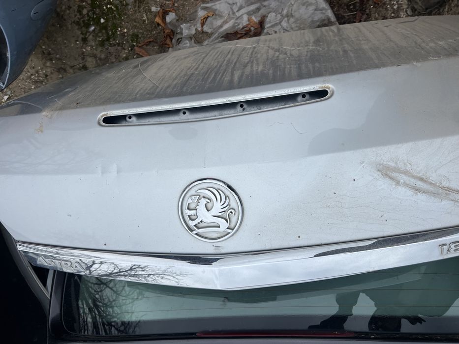 Различни видове преден и заден капак