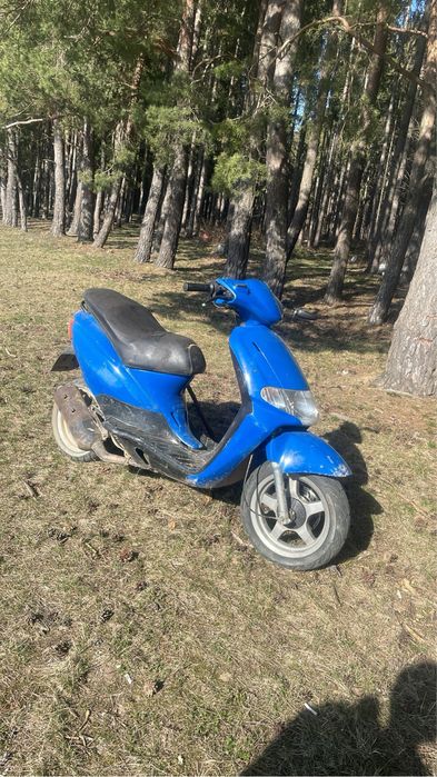 Vand scuter 2t trage foarte bine mai multe detali im pv!