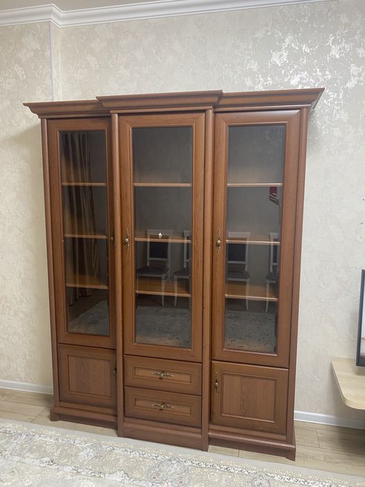 Продам шкаф стенка состояние норма