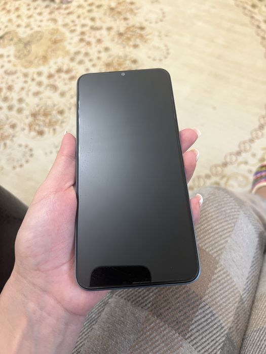 Продам смартфон OPPO Reno (модель CPH2385)