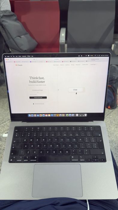 MacBook Pro M2 14'' 2023 16Gb 512GB