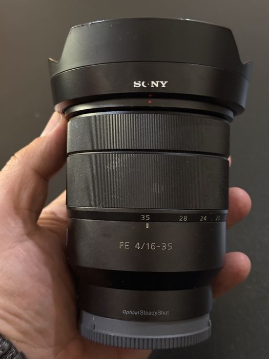 Продаю объектив Sony 16-35
