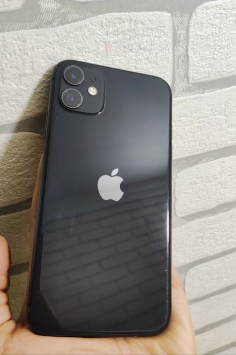 iPhone 11.  128Gb