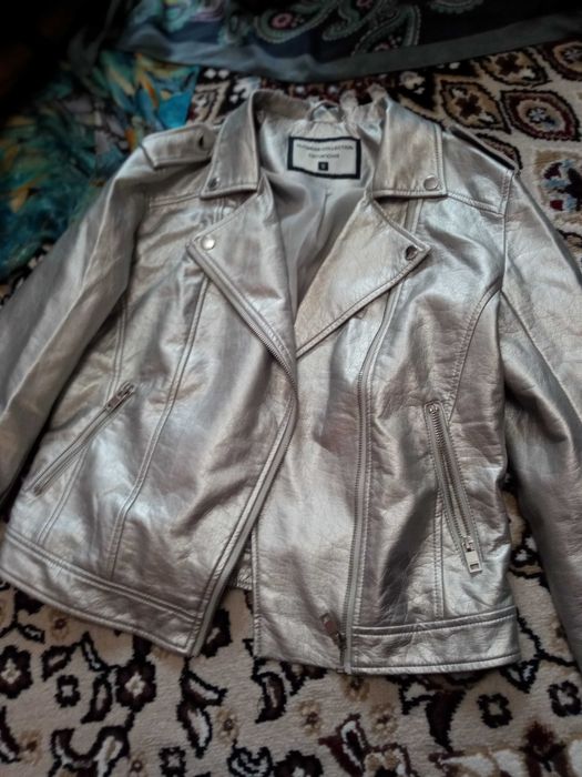 Продается одежды