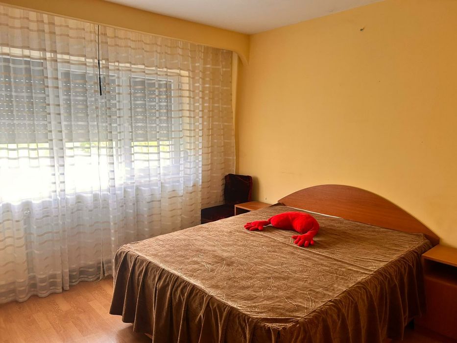 POZITIE EXCELENTA!2 decomandate/ semicentral /etaj 2/centrala/