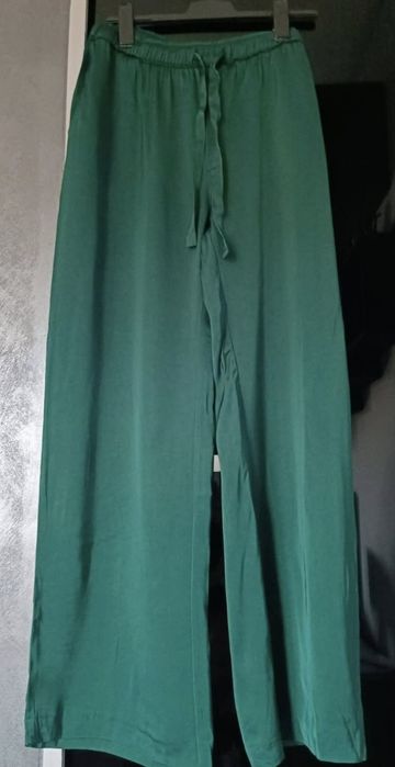 Pantaloni Zara L