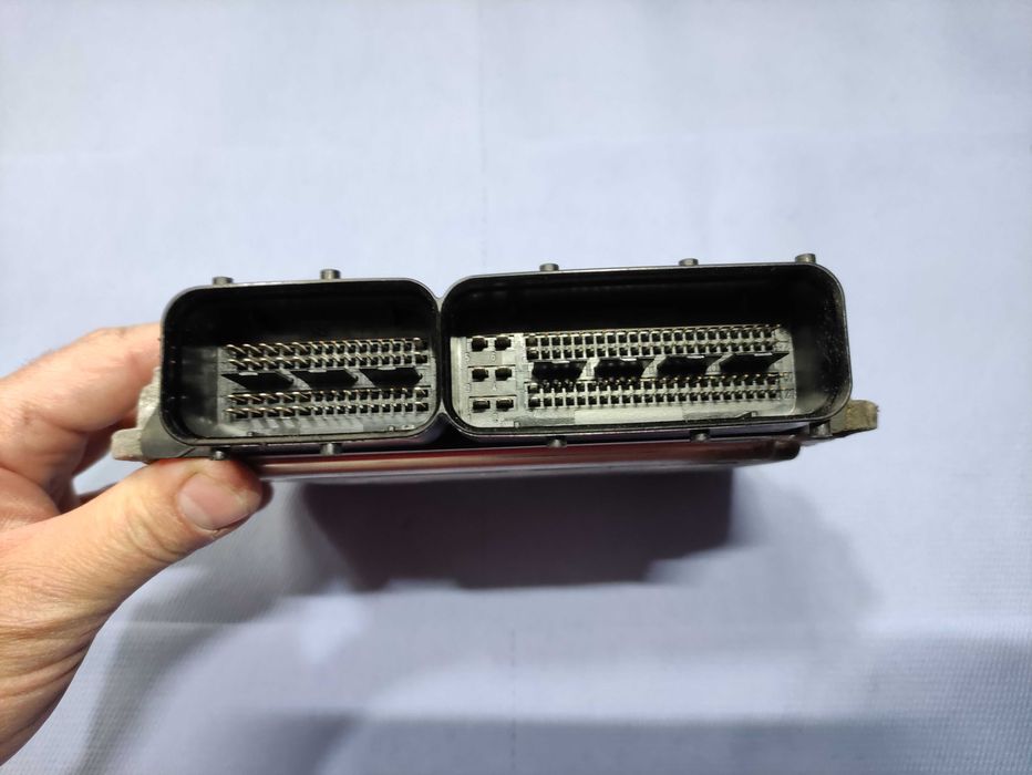 Ecu calculator motor volkswagen vw passat b7 CFFB cod 03l907309ae