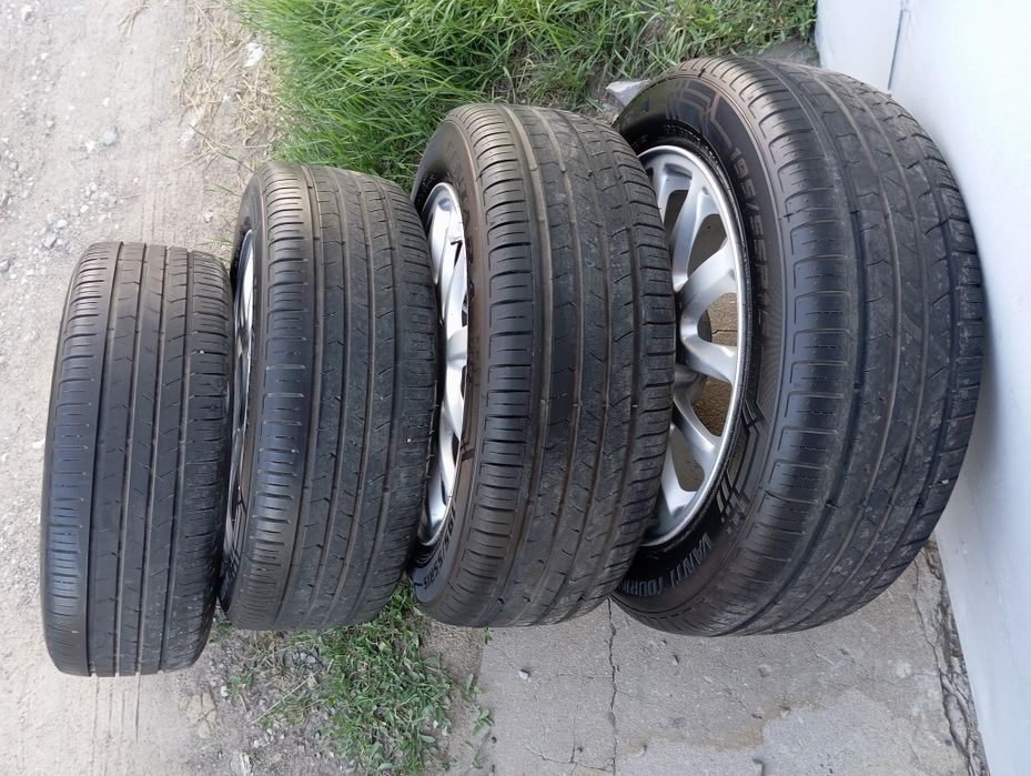 Диски с резиной на ВАЗ