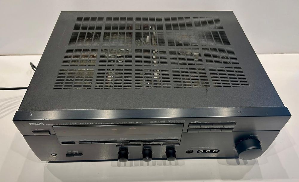 Vand amplificator Yamaha DSP-A590
