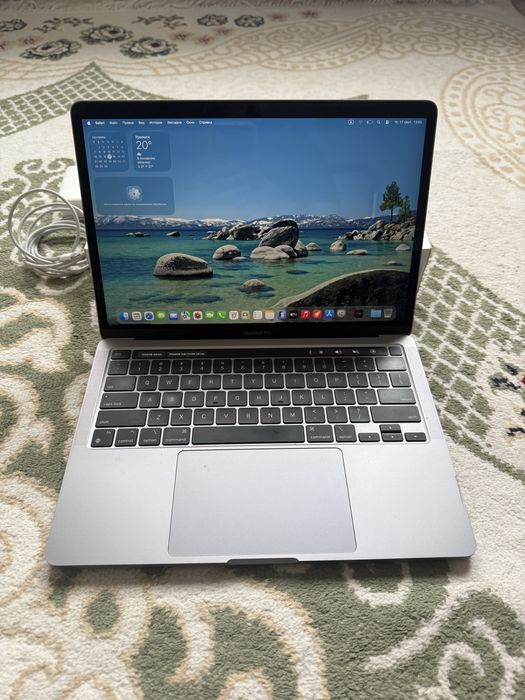 MacBook Pro M2 макбук