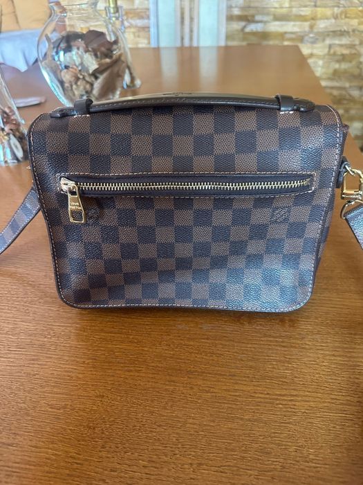 Дамска чанта Louis Vuitton